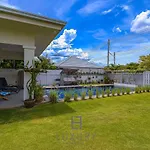Cozy Modern 3 Bedroom Pool Villa L70