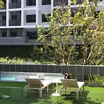 Dusit2