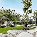 Summer Hua Hin By Favstay