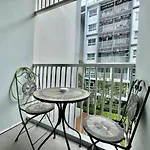 The Trust Huahin Resort Condo Greeny Room