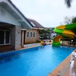 Baan Khao Noi Pool Villa