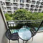 คอนโดน่าอยู่และเงียบสงบใจกลางหัวหินติดทะเล300เมตร La Casita Condo