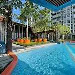 Lahabana Pool View 537