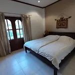 Hua Hin Baan Victoria 13