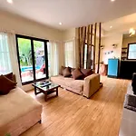 Baan I-Dao Poolvilla Huahin