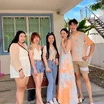 เรนโบว์ ปาร์ตี้ หัวหิน พูลวิลล่า Rainbow Party Hua-Hin Poolvilla