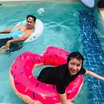 สโลไลฟ์ ปาร์ตี้ หัวหิน พูลวิลล่า Slowlife Party Hua-Hin Pool Villa