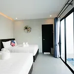 Modern Love Pool Villa หัวหิน