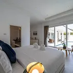 Modern Large 2 Bedroom Pool Villa Pv2