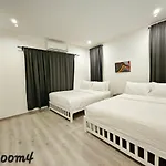 Relax Pool Villa Pranburi