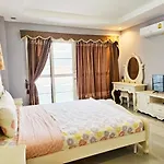Adparty Pool Villa Huahin 4 Bedrooom With Pool Table, Bbq Facilities & Karaoke