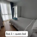 Light, Airy, Pool Views 2 Bed 2 Bath, Free Wifi, Elect