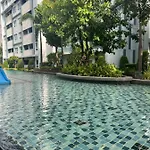 Bohemian Bali Style