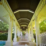 Wora Bura Hua Hin Resort & Spa
