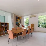 Unique Pool Villa With 5 Bedrooms And Sea View Pm-C1