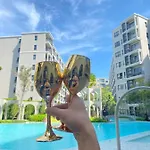 Lacasita Condo Holiday At Huahin