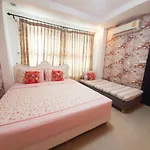 Rocky Party Pool Villa Huahin 3 Bedrooom With Bbq & Karaoke