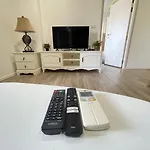 Summer Hua Hin, Family, Airy , Near Beach , Wifi