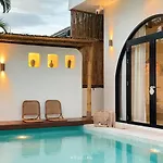 The Sunset Villa Huahin
