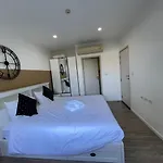 Summer Hua Hin, Family, Airy , Near Beach , Wifi