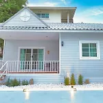 Baan Casita With Private Seaside Cottage