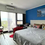 Huahin Dusitd2 Residences, Apartments Near Beach