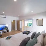 5 Bedroom Pool Villa In City Center! Bv1
