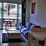 Seacraze Condominium