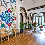 A Luxurious And Romantic At Lacasita Huahin By Pikul