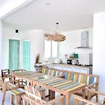 Balinese Pool Villa Huahin