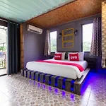 Oyo 999 Baan Pak Rom Ruen