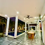 Ban Khun Tu Pool Villa