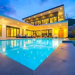 Luxury Large 3 Bedroom Pool Villa! - Kh-C5