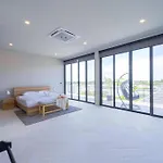 Luxury Large 3 Bedroom Pool Villa! - Kh-C5