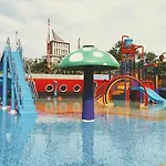 Myresort Pool View602 2Bed 2Bath Free Water Park Family Condo