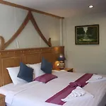 Leng Hotel