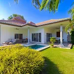 4 Bedroom Private Pool Villa - Mr51