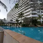 Spacious Lakeview Condo In Palm Pavilion Near Hua Hin Airport
