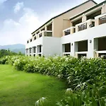 Lake View Hotel And Golf Club