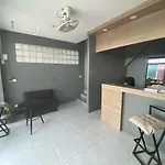 The Hua Hin Piya\'S Lounge And Residence