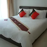 Hua Hin Avenue Hotel