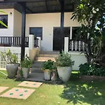 Nice Breeze House