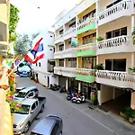 Paisiri Hotel