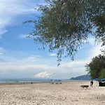 Homy Awesome Huahin Beaches And Hills