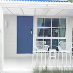 Zea Za Bungalow