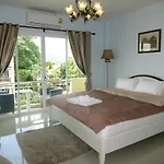 Mooz Hua Hin