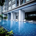 Baan Kiang Fah Apartment By Patcha