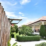 Baan Opun Garden Resort