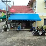 Laila Food And Drink Guesthouse
