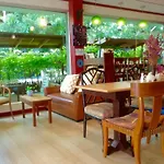 Chanchala Cafe & Hostel